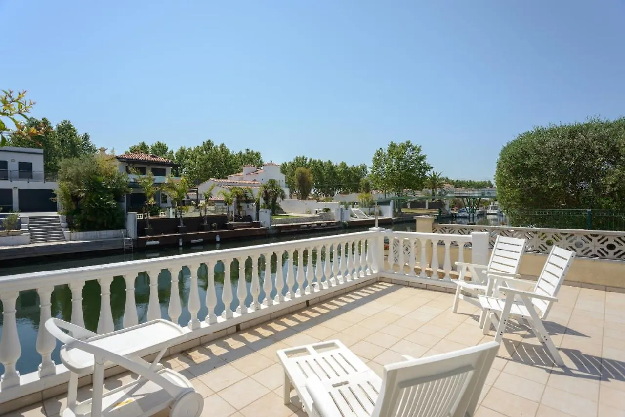 Casa Fluvia Villa Empuriabrava