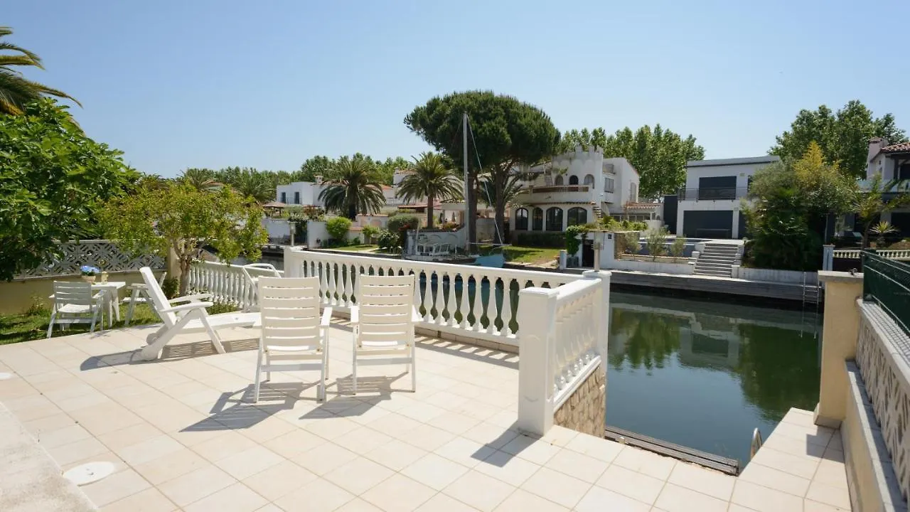 Casa Fluvia Villa Empuriabrava
